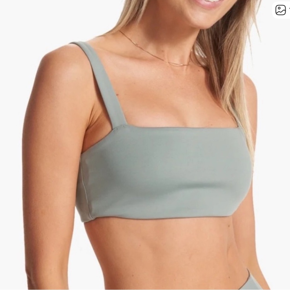 Vuori Sage Green Square Neck Bralette